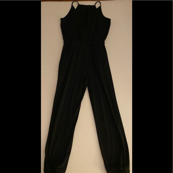 Jumpsuit - Picture 2 of 3
